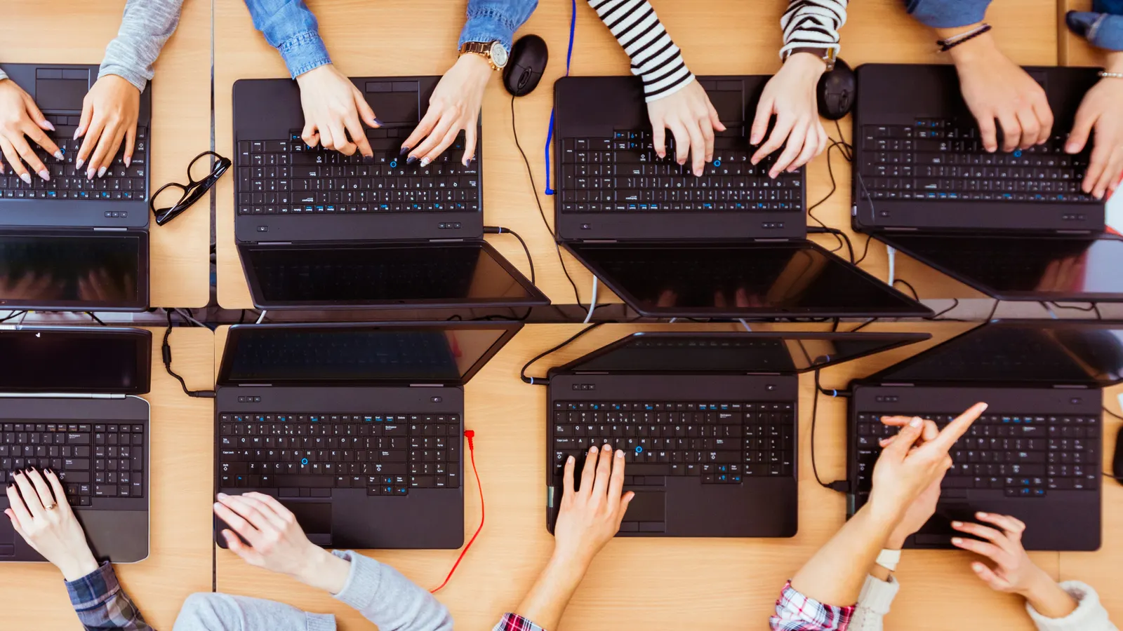 Measure ed tech by more than screen time, American Psychological Association says