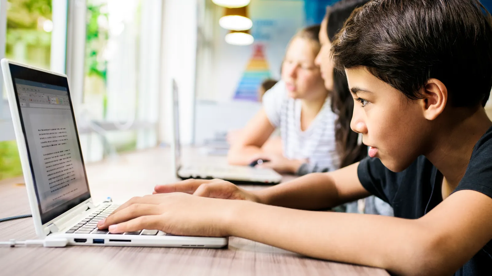 Voters express broad concerns about AI and tech in schools, survey shows